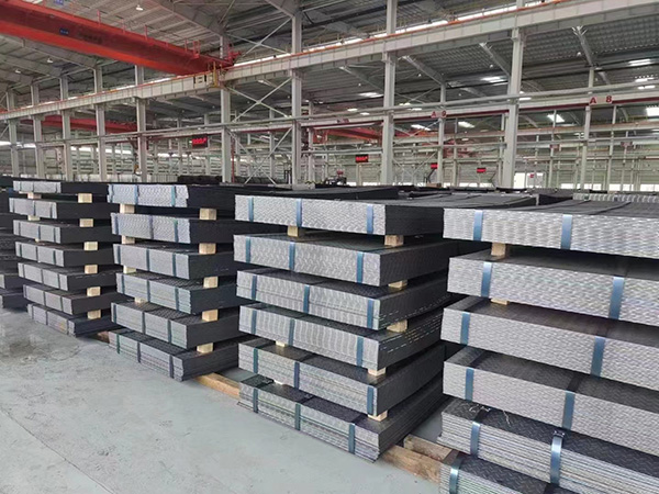 鋼板，開(kāi)平板